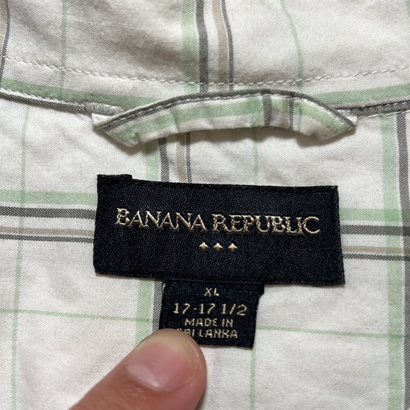 XL Banana Republic White Button Down Casual - Picture 2 of 3